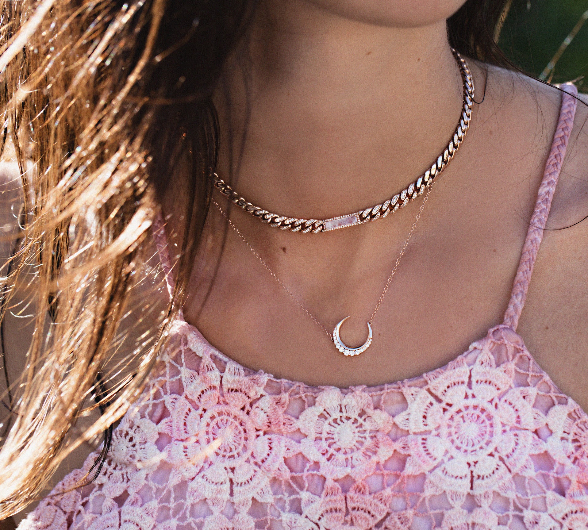 Rose gold crescent hot sale moon necklace